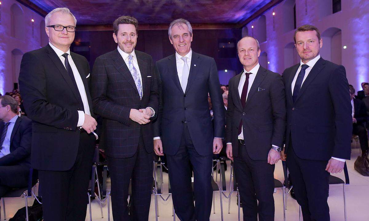 KSV1870-CEO Ricardo-José Vybiral, WKÖ-Präsident Harald Mahrer, OMV-Generaldirektor Rainer Seele, Styria Media Group-Vorstandsvorsitzender Markus Mair und "Presse"-Vorsitzender der Geschäftsführung Herwig Langanger (v.l.)