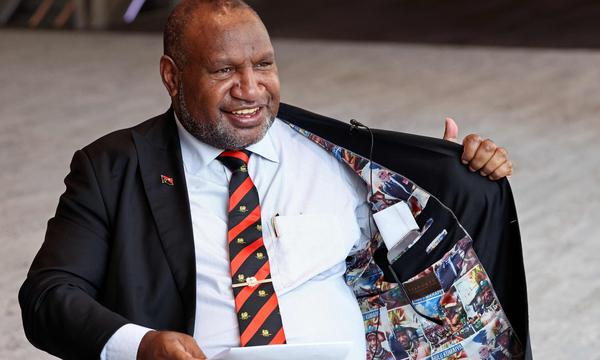 Der Premierminister von Papua-Neuguinea auf einem Archivbild vom 11. Dezember 2023: James Marape ist von Joe Bidens Geschichte über dessen Onkel wenig erfreut.