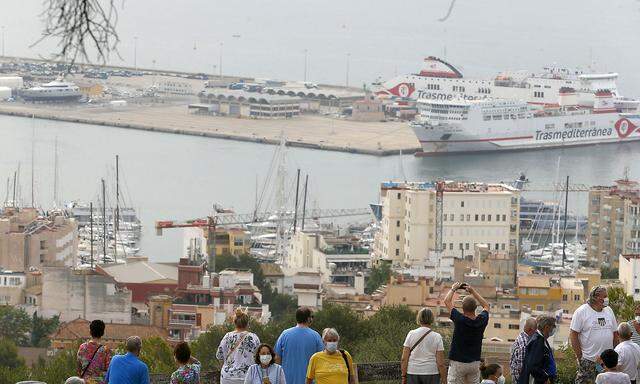 Auf Mallorca - hier der Hafen von Palma - herrscht wieder einiges an Betrieb