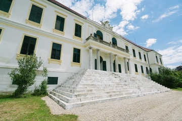 Loosdorf Castle.