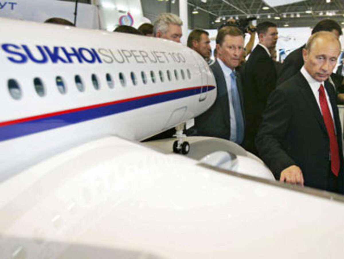 Die zivile russische Luftfahrtindustrie ist seit dem Zusammenbruch der Sowjetunion in der Krise. Russlands Präsident Wladimir Putin will nun aber die zivile Luftfahrt in Russland wiederbeleben.