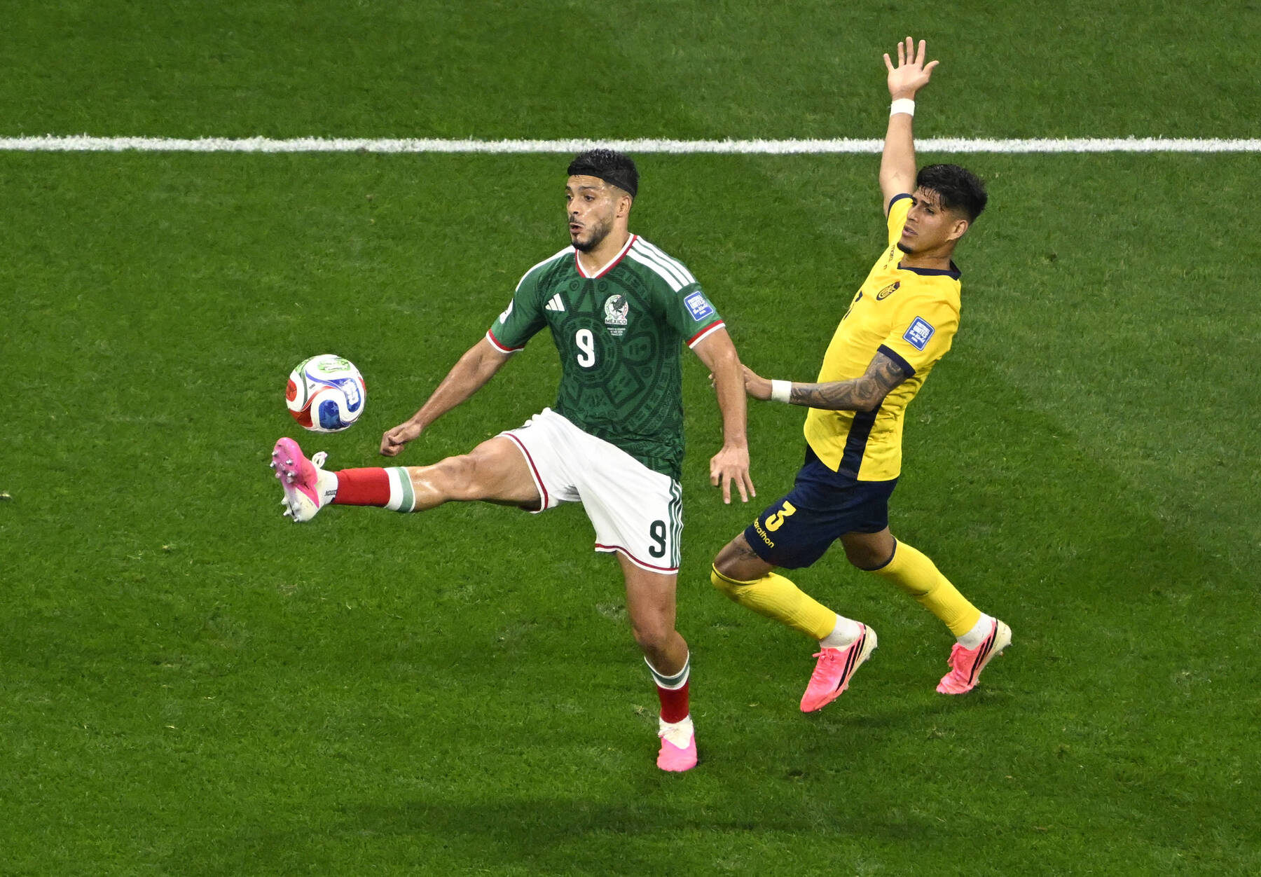 Mexico advances to World Cup Round of 16 after 2-0 win over Ecuador