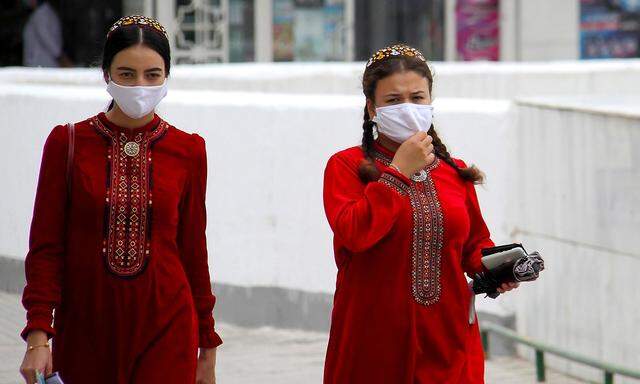 Seit Montag gilt in Turkmenistan eine Maskenpflicht - offiziell nicht wegen des Coronavirus.