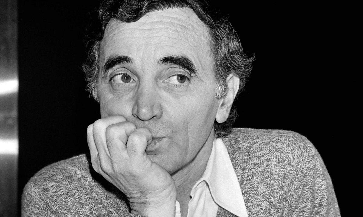 Charles Aznavour Armenisch-französischer Chansonnier, 94.