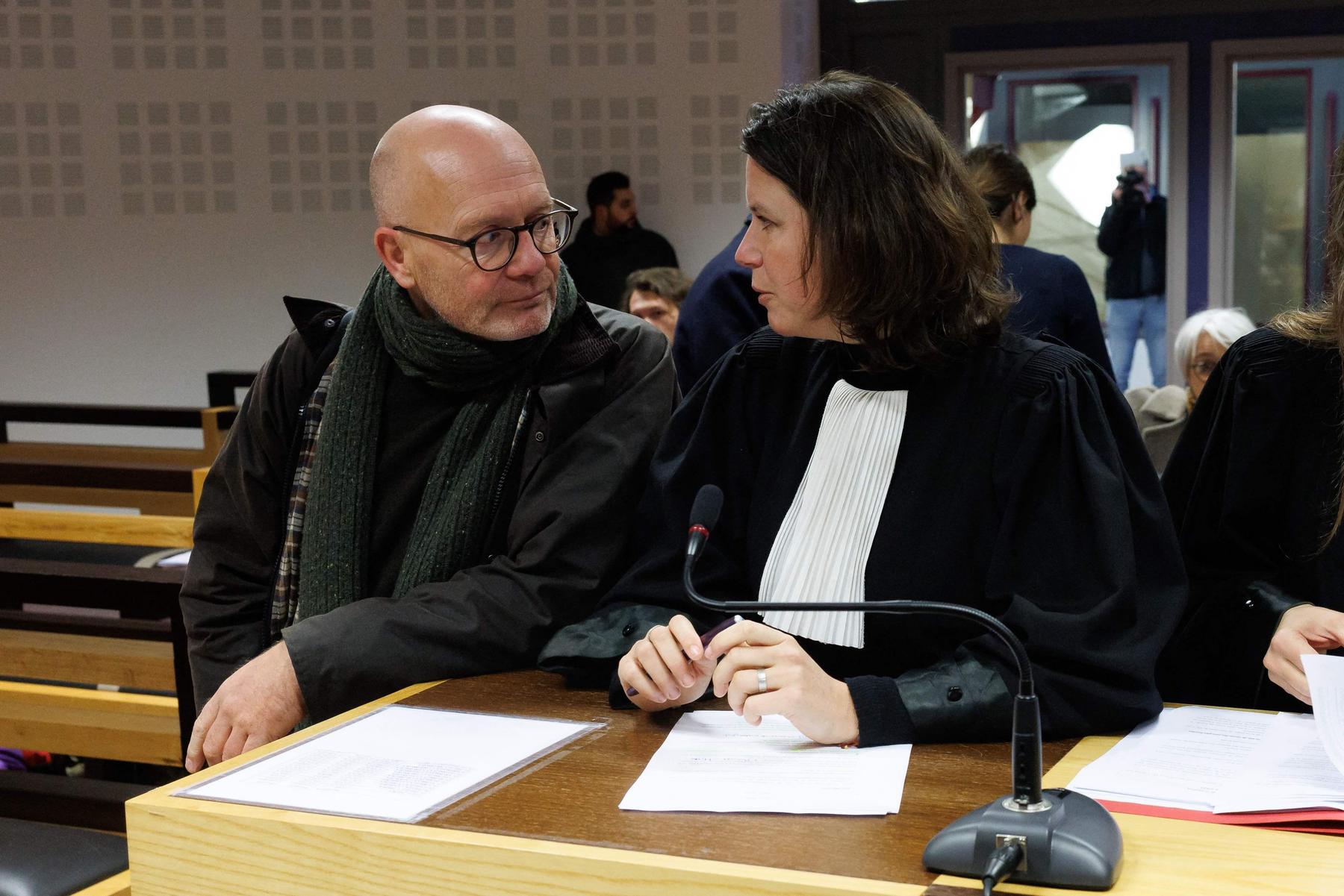 Klage von belgischem Bauer: Ölkonzern Total steht wegen des Klimawandels vor Gericht