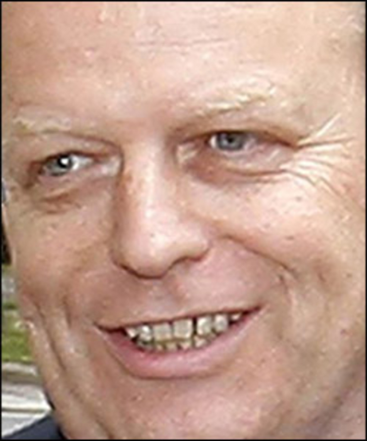 Der Chef der roten Gewerkschafter ist ein harter Verhandler. Das hat er der schwarz-blauen Regierung als Boss der Eisenbahnergewerkschaft bewiesen. In die Verhandlungen bringt der 51-jährige Haberzettl sicher alle Sozialthemen - Arbeitsmarkt, Armutsbekämpfung, Gesundheitspolitik - ein.Dass er im Team ist, sieht nach Versöhnung zwischen SP-Spitze und Gewerkschaft aus. Haberzettls Ausgangslage: "Die ÖVP wird nicht aufgrund einer Wahlniederlage ihr Wesen ändern."