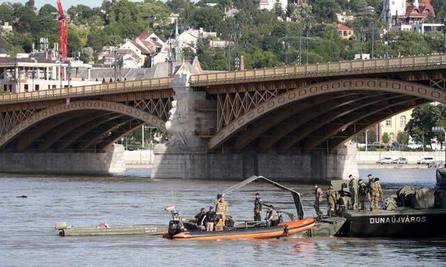 Ungarn: Die Suche nach den Vermissten in der Donau wird fortgesetzt