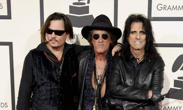  Johnny Depp, Joe Perry und Alice Cooper bei den Grammy Awards