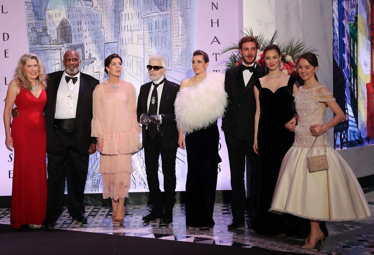 Der Dresscode für das Society-Event im Fürstentum war durch die Hilfe Karl Lagerfelds klar: Viele der Royals trugen Chanel.