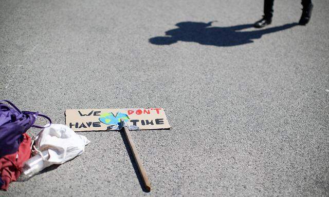 Extinction Rebellion protest in Vienna