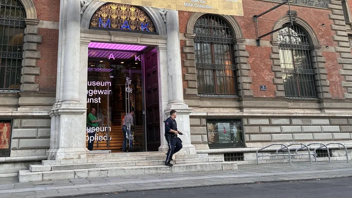 Art theft at the MAK: Who pays when art is stolen?