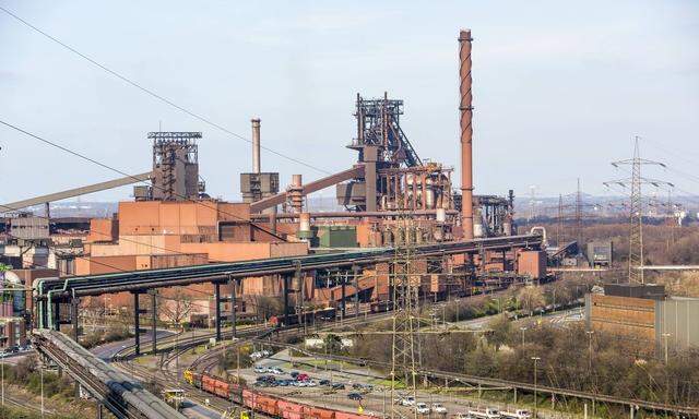 Stahlstandort Duisburg Hamborn ThyssenKrupp Steel Hochoefen Schwelgern 1 Schwarzer Riese und 2 li