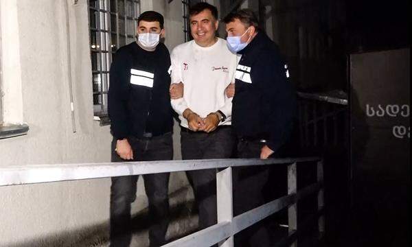 Saakaschwili hat mit einer Verhaftung bei seiner Rückkehr gerechnet und diese in Kauf genommen.