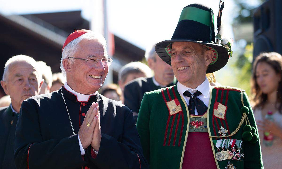 Der Salzburger Erzbischof Franz Lackner und Landeskommandant Major Fritz Tiefenthaler begleiteten den Festakt.