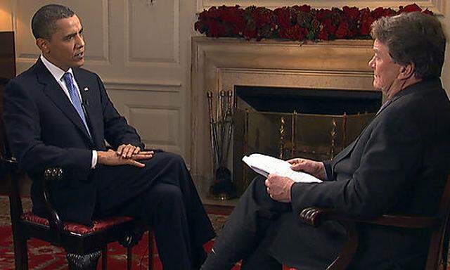 U.S. President Obama talks with CBS News correspondent Kroft during 60 Minutes interview at the Whi