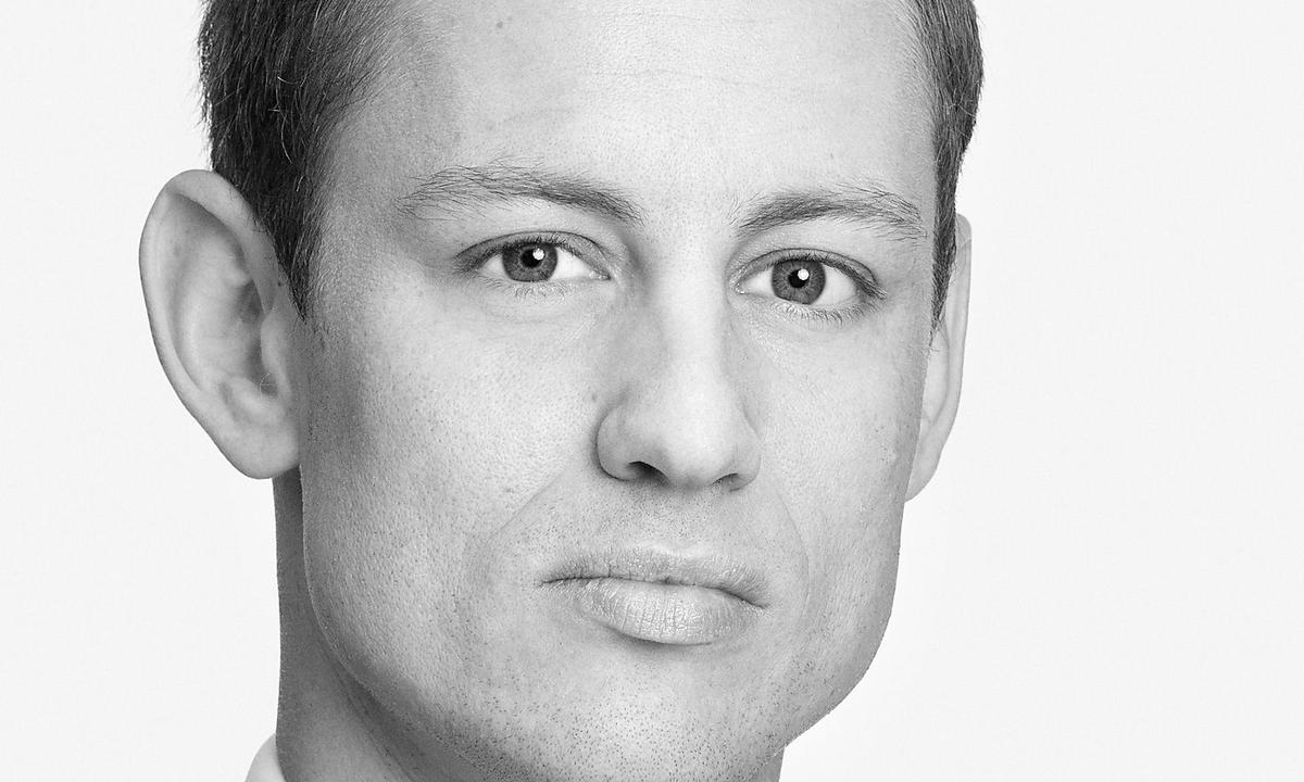 Anian Gruber (35) avanciert zum Rechtsanwalt bei Binder Grösswang. Der Jurist spezialisiert sich auf ESG-Compliance, Energie- und Umweltrecht, Gewerberecht, Verwaltungsstrafverfahren und allgemeine Compliance Beratung.