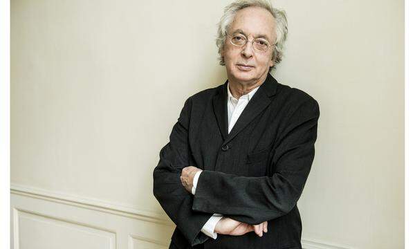 Philippe Herreweghe wird das Orchestre des Champs-Elysées leiten und betont
das natürliche klangliche Gleichgewicht, das sich durch die historischen
Instrumente ergibt.