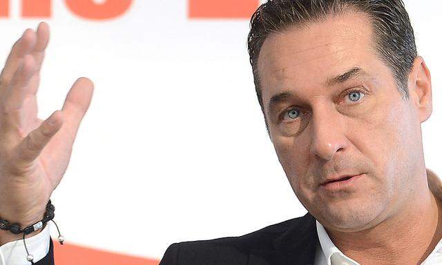 Strache muss Libyen-Vorwurf gegen Grüne widerrufen 