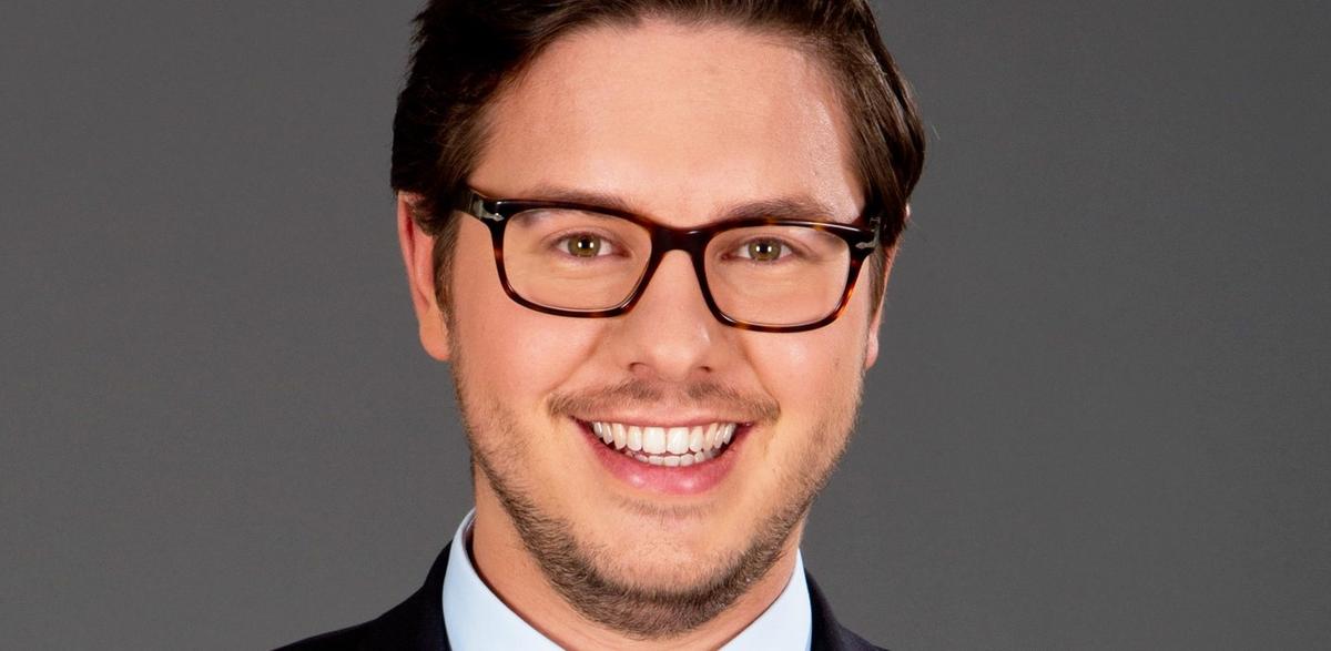 Armin Redl (30), seit sieben Jahren in der Anwaltskanzlei DLA Piper tätig, wurde als Rechtsanwalt eingetragen. Der Jurist berät u. a. im Bereich der Prozessführung und in branchenspezifischen Angelegenheiten des Bankensektors.