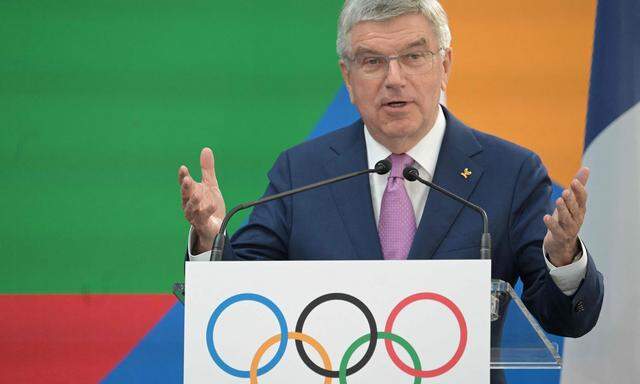IOC-Präsident Thomas Bach schiebt die Russland-Frage vor sich her.