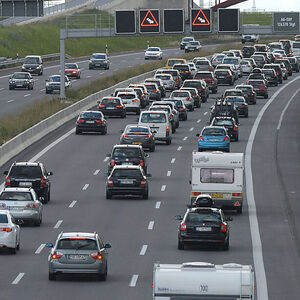 Bis zu 49,9 Prozent der Infrastrukturgesellschaft soll an private Investoren verkauft werden.