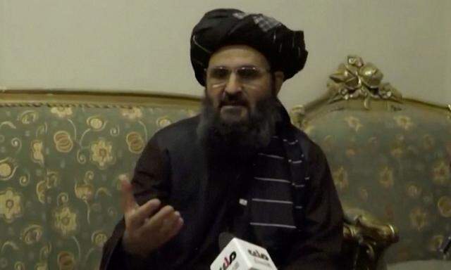 Mullah Abdul Ghani Baradar im afghanischen Fernsehen.