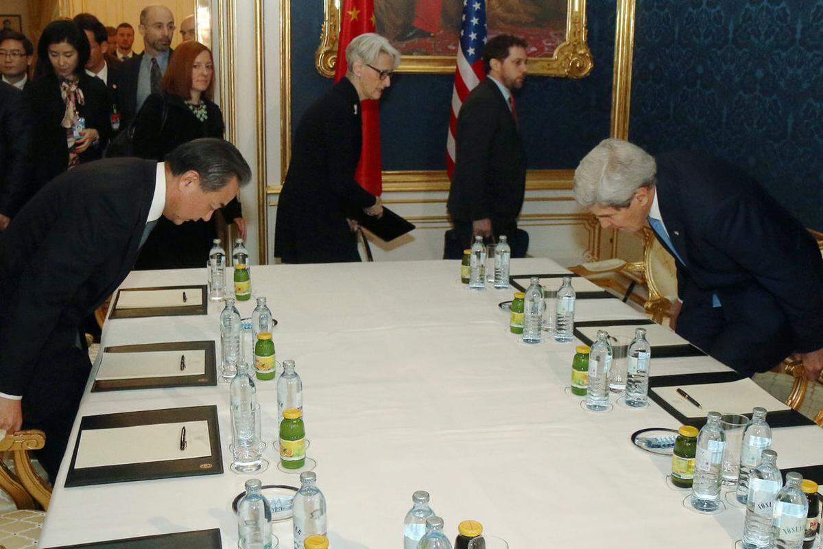Am Montagvormittag traf John Kerry noch seinen chinesischen Amtskollegen.