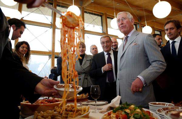 Bei dem Besuch durfte eine Kostprobe der traditionellen Spaghetti all'amatriciana nicht fehlen.
