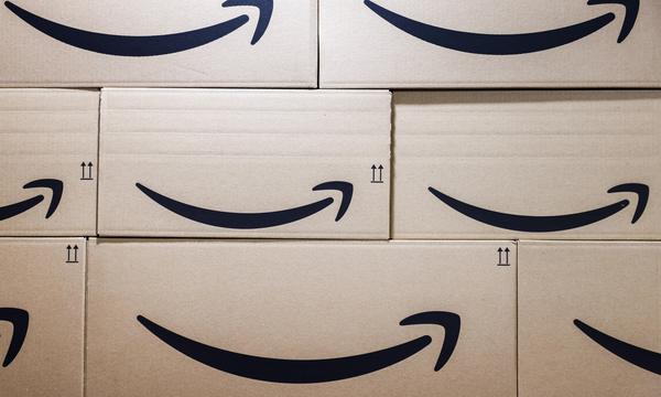 Nach Angaben des US-Versandhändlers Amazon sollen in Deutschland 1000 neue Stellen entstehen.