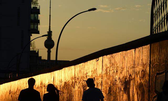 Berlin will Wohnen verbilligen. Auch bestehende Mieten könnten gesenkt werden.