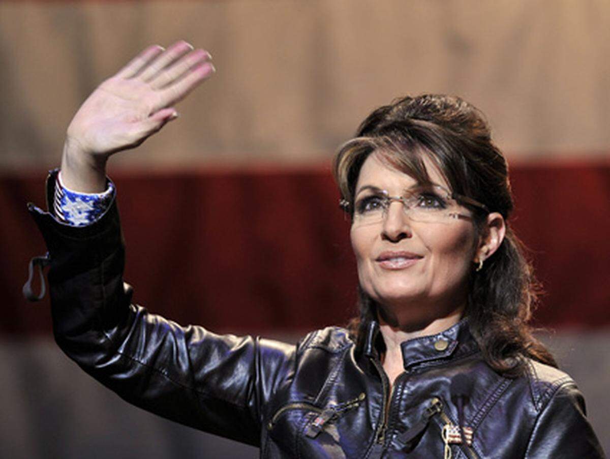 Palin sprach den stramm konservativen Parteigängern, den Waffenbesitzern und Abtreibungsgegnern aus der Seele. Mit ihrem Sex-Appeal, dem Appell an das „echte Amerika“ und Parolen wie „Drill, baby, drill“ – einem Aufruf für Ölbohrungen – riss sie das Publikum bei ihren Wahlkampfauftritten mit.