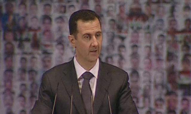 Assad bietet Dialog bildet