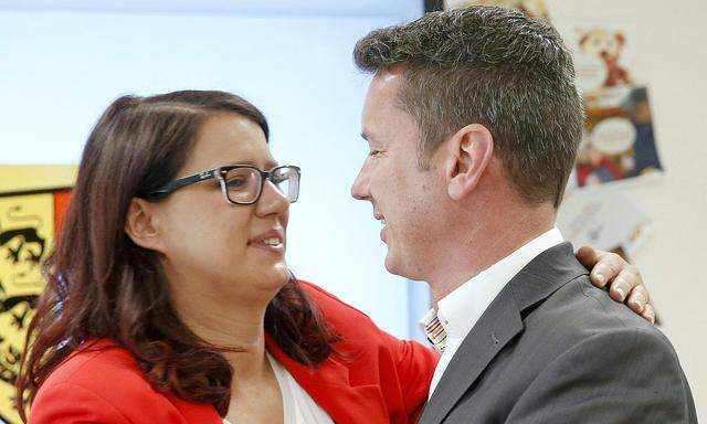 Die neuen Kärntner SPÖ-Landesräte Sara Schaar und Daniel Fellner.