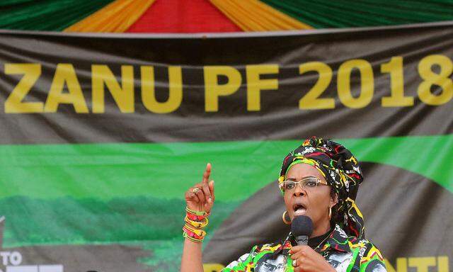 FILE PHOTO: Grace Mugabe, wife of President Robert Mugabe, addresses a rally of the ruling ZANU (PF)  in Chinhoyi, Zimbabwe