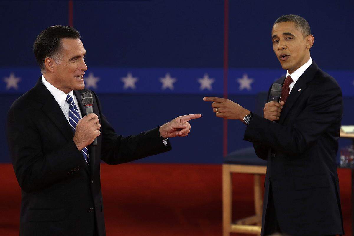 Im ersten von drei TV-Duellem - Thema Wirtschaft - versagte Obama gegen Romney. Ein Erweckungserlebnis für den Präsidenten. In den beiden weiteren Duellen ließ Obama sein rhetorisches Talent aufblitzen - und feierte zwei klare Punktesiege. Doch es war ein anderer Obama als noch vor vier Jahren.