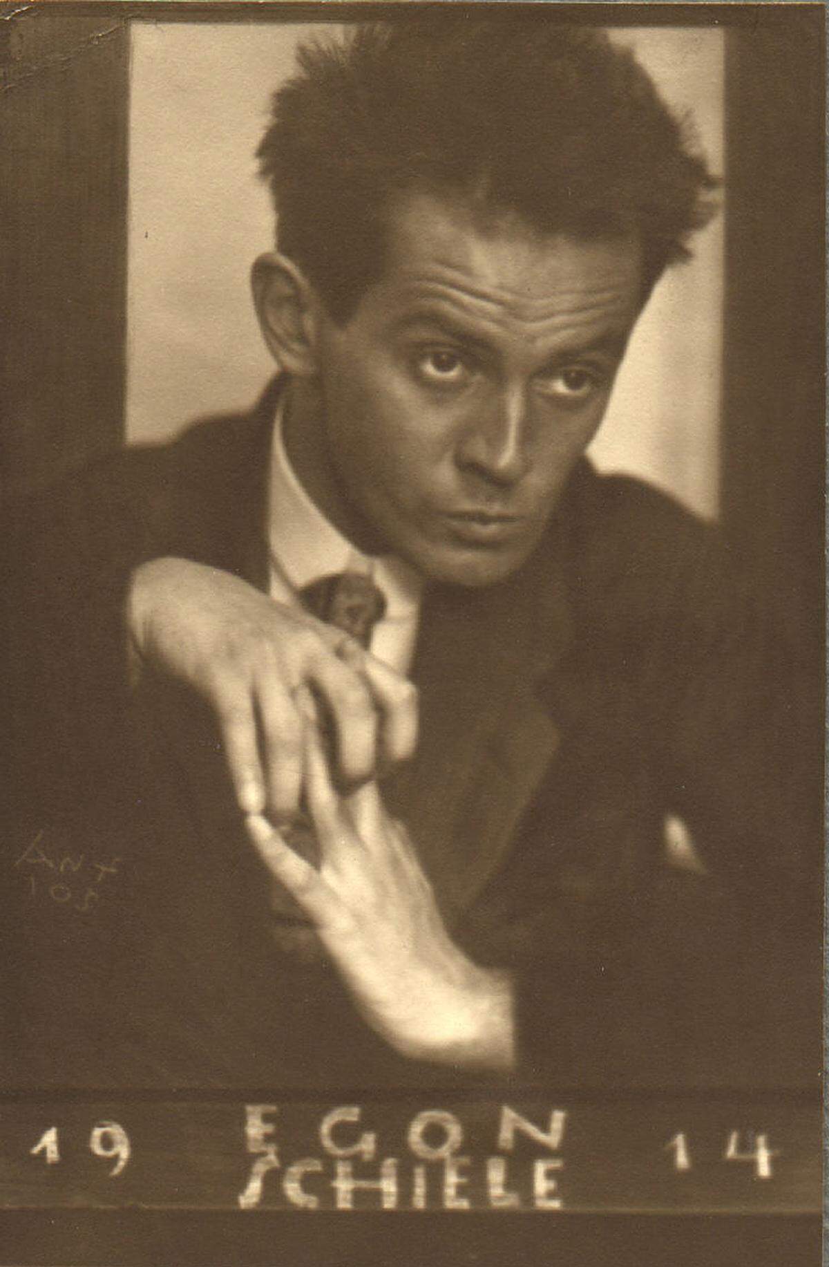 Anton Josef Trčka: Egon Schiele, 1914 Der Ausdruckstanz boomte in Künstlerkreisen des Wien um 1900. Schiele-Freund Trcka porträtierte einige Ausdruckstänzer. Und auch Schiele in expressiver Pose.    