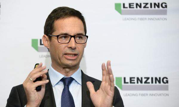 Stefan Doboczky Vorstandschef bei Lenzing Vergütung: 2,38 Millionen Euro