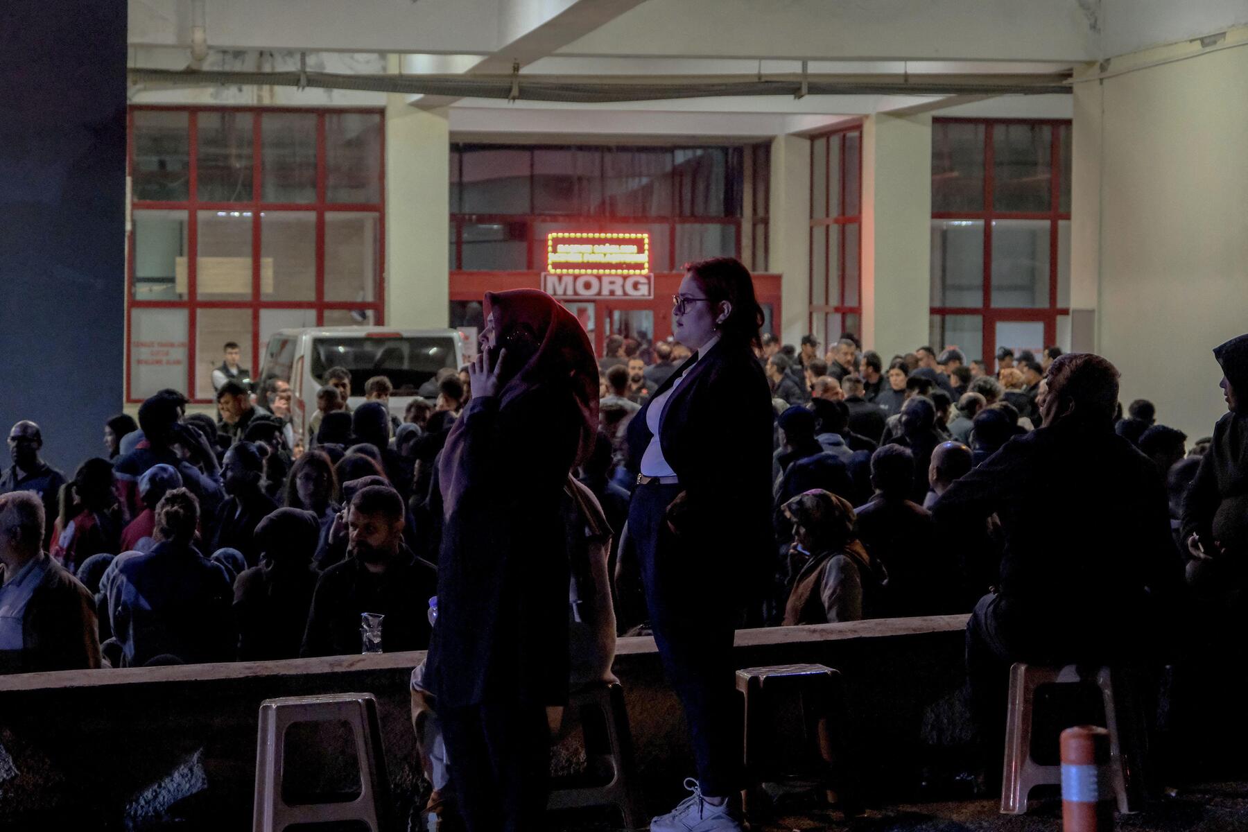 Tödlicher Amoklauf an türkischer Schule: Täter hatte frauenfeindliches Vorbild in den USA