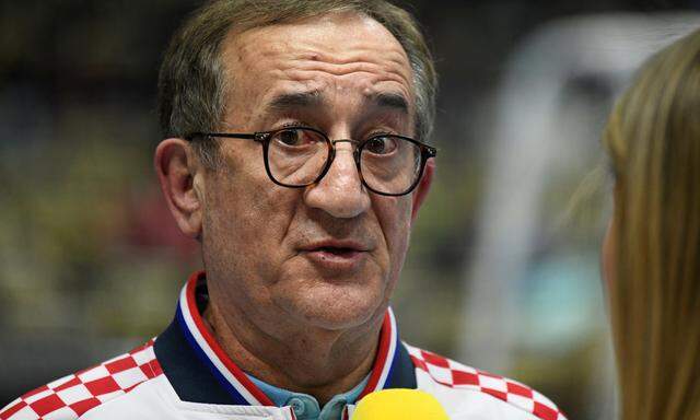 Lino Červar, 69, Kroatiens Kulttrainer.