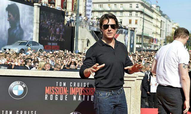 WELTPREMIERE 'MISSION: IMPOSSIBLE - ROGUE NATION': CRUISE / PEGG