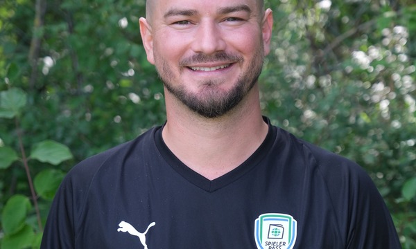 Nikolas Karner gründete Spielerpass.