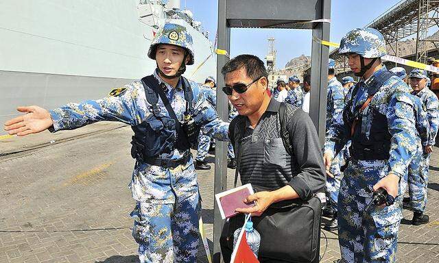 Chinesische Soldaten in Afrika 