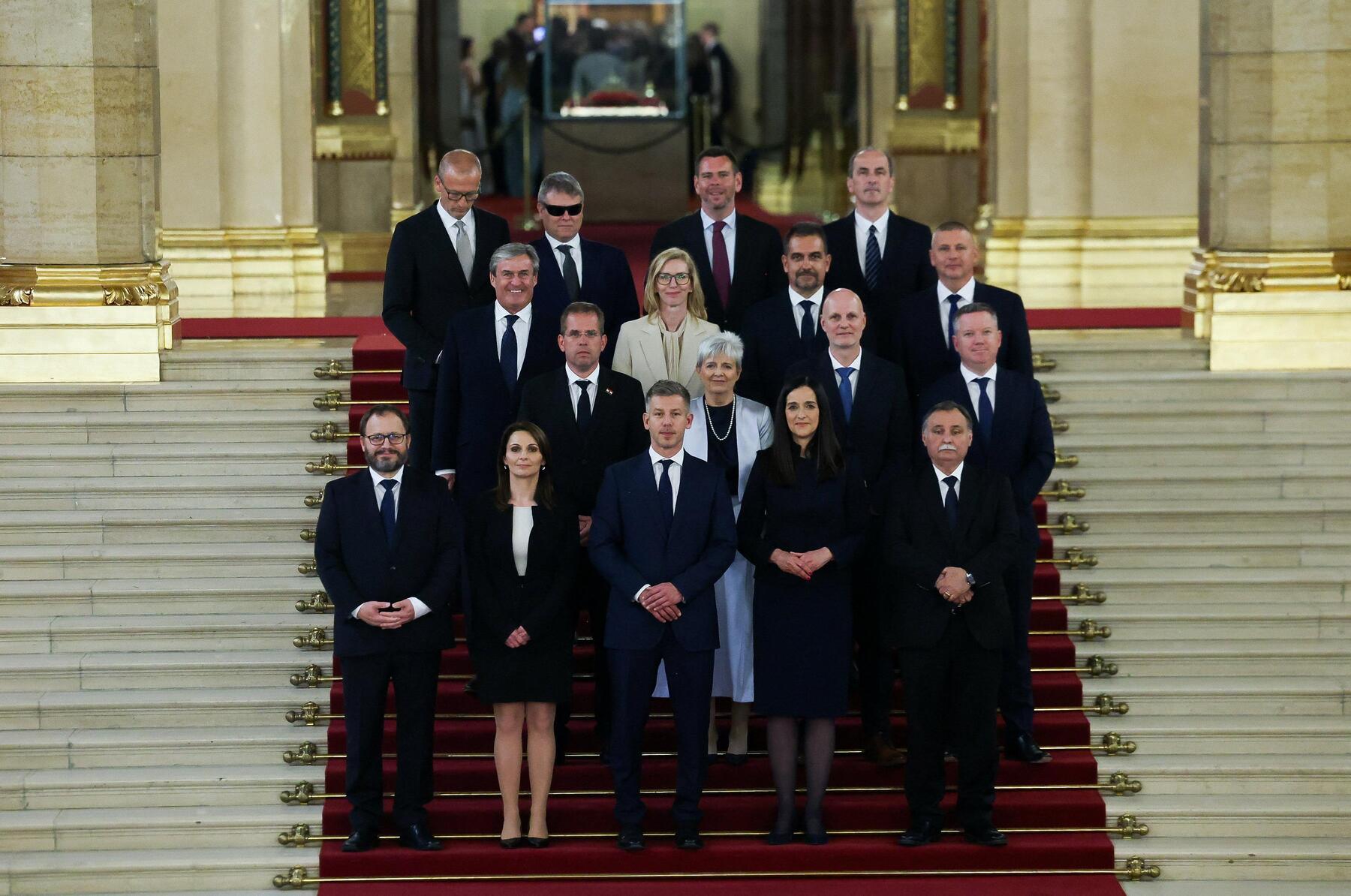 Regierungsübergabe in Ungarn abgeschlossen – Orbán blieb fern