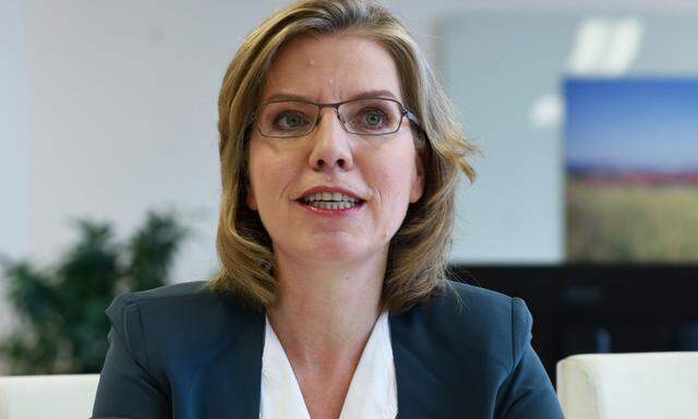Verkehrsministerin Leonore Gewessler beendet den Versuch ihres Vorgängers Norbert Hofer. 