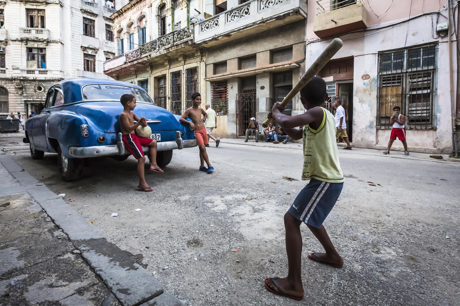 The Cubans hope for an end to the agony