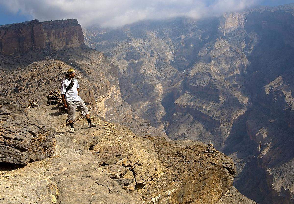 Wandern wird im Grand Canyon Nationalpark zum Erlebnis. Abenteurer und Aktiv-Urlauber können in mehrtägigen Touren den 300 Kilometer langen und 20 bis 30 Kilometer breiten Canyon erkunden.