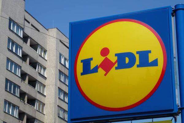 Der bekannteste Vertreter der Gruppe sind die Lidl-Märkte. Das Unternehmen ist in 26 europäischen Ländern vertreten. Der Lebensmitteldiscounter erzielt einen Umsatz von 87,2 Milliarden Dollar.