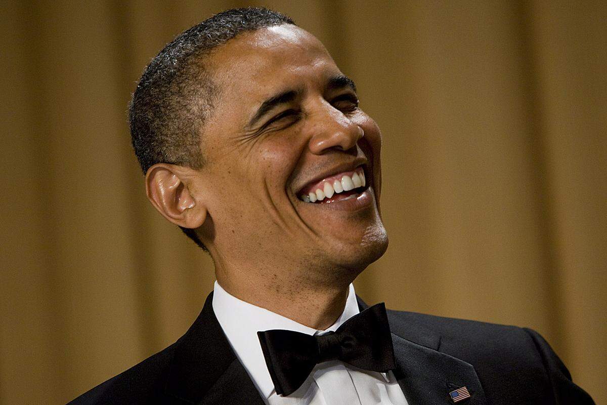 Am Wochenende lud der US-Präsident zum traditionellen "White House Correspondents' Dinner" in das Washingtoner Hilton. Barack Obama, der eine geist- und witzreiche Rede hielt, und Ehefrau ...