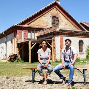 Vordenker: Schneckenzüchter Andreas Gugumuck und Lisi Schmid, Obfrau des Vereins Zukunftsraum Rothneusiedl. 