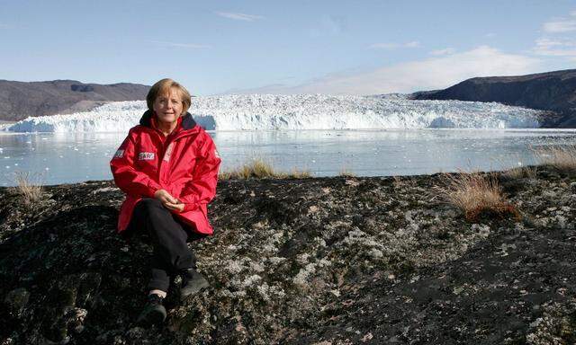 Angela Merkel 2007 auf Grönland: Die „Klimakanzlerin“ hinterlässt trotz Fortschritts eine Großbaustelle.